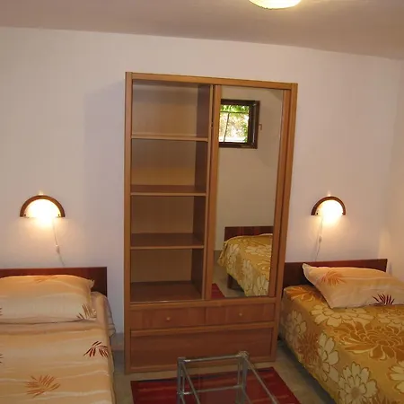 Apartment Miranda Turanj