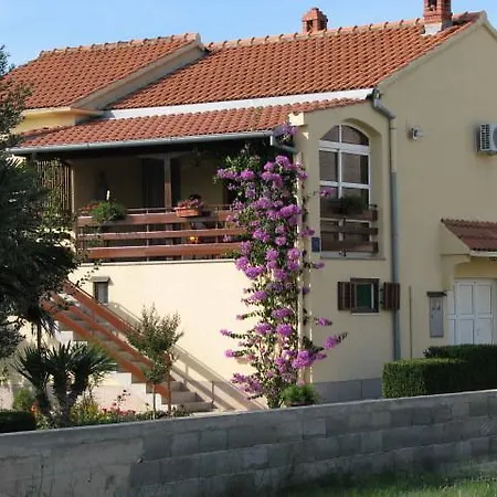 Apartamento Miranda Turanj